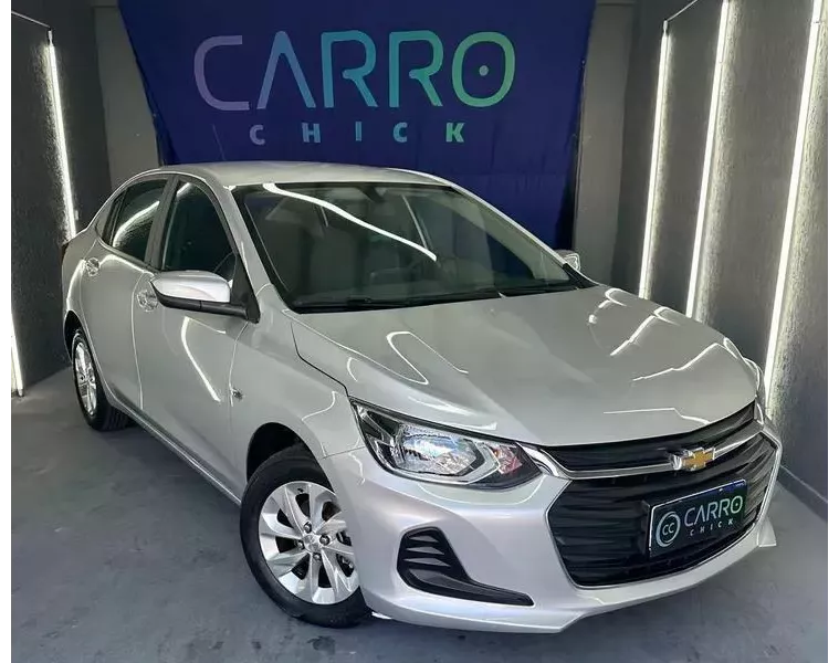 Chevrolet Onix Prata 1