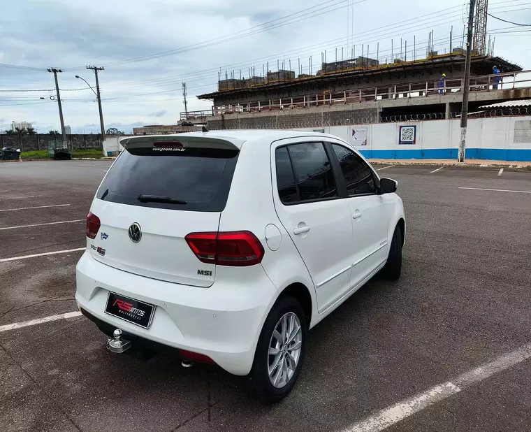 Volkswagen Fox Branco 5