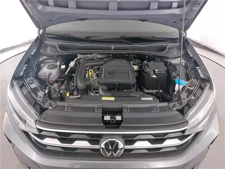 Volkswagen Nivus Cinza 4