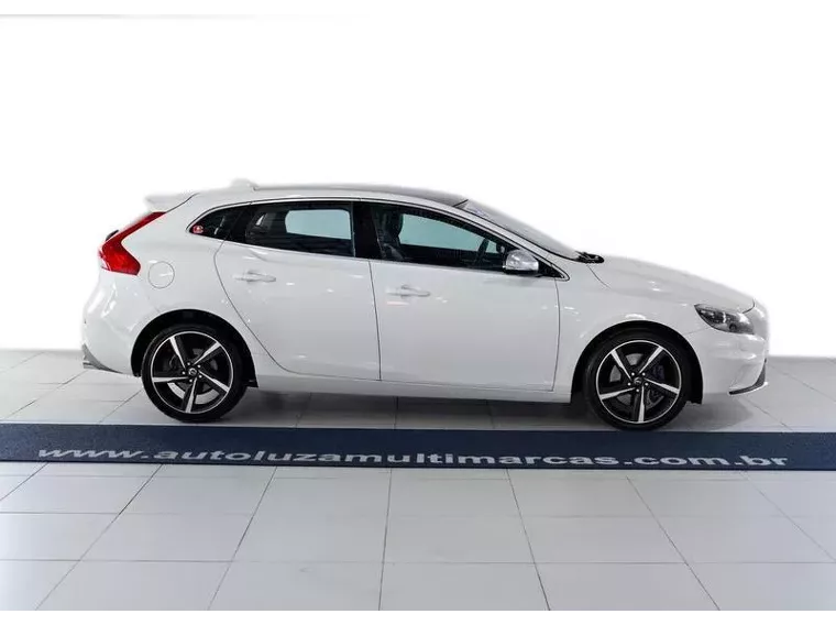 Volvo V40 Branco 15