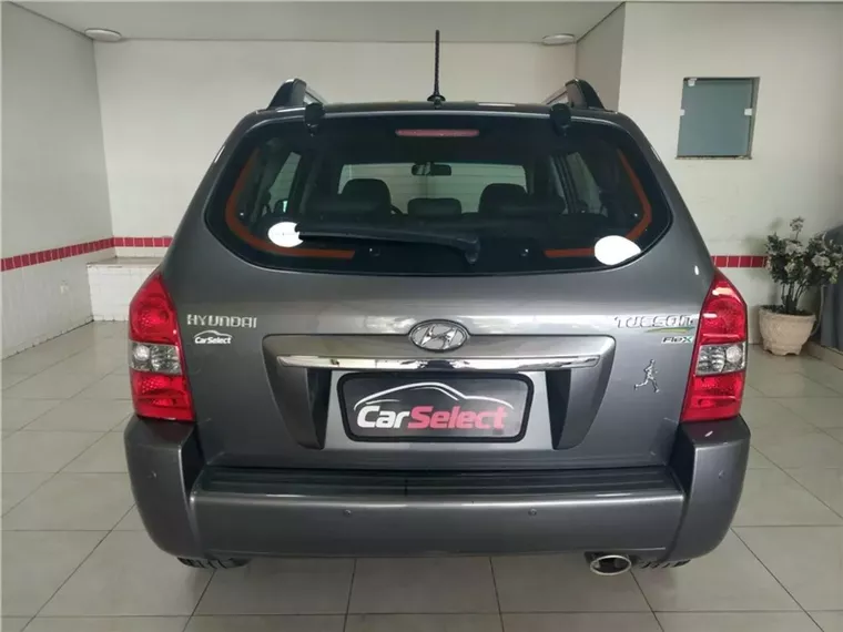 Hyundai Tucson Cinza 12