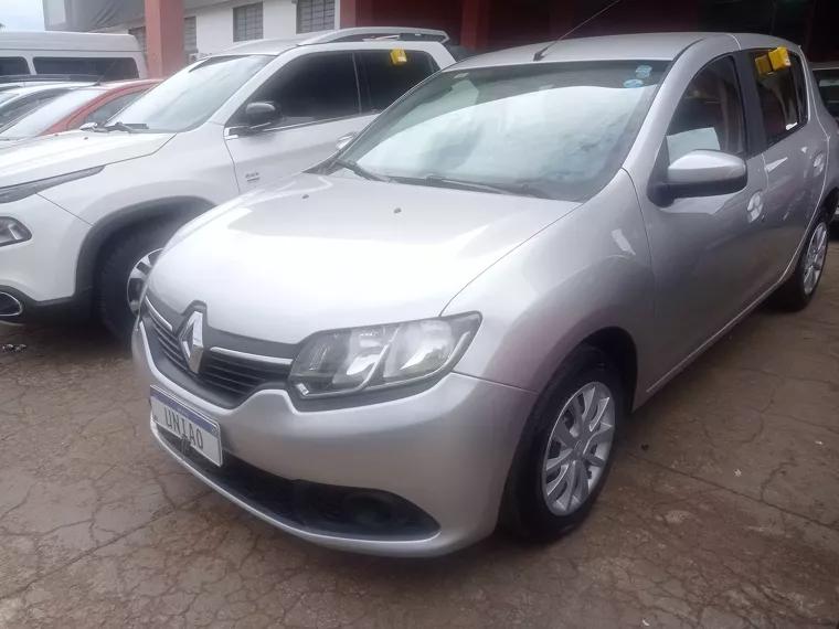 Renault Sandero Prata 2