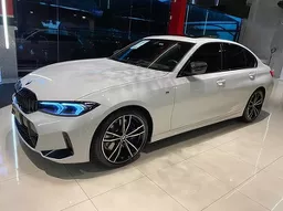 BMW 320i