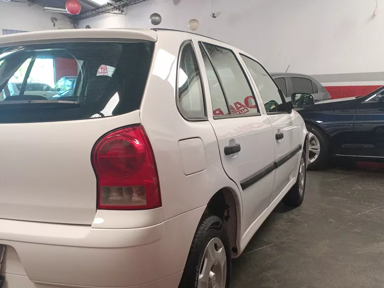 Volkswagen Gol Branco 2