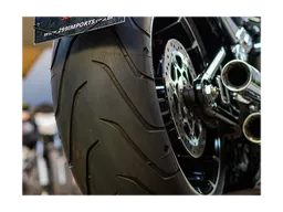 Harley-Davidson Breakout