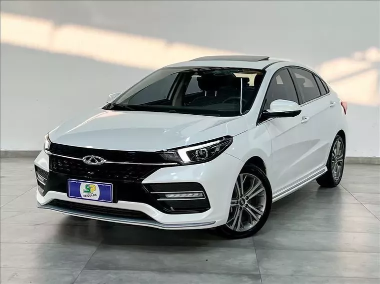 Chery Arrizo 6 Branco 8