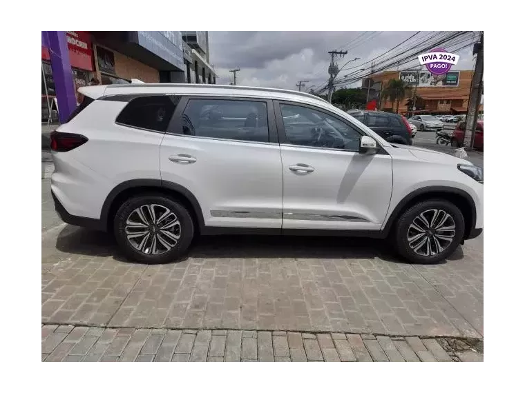 Chery Tiggo 8 Branco 4