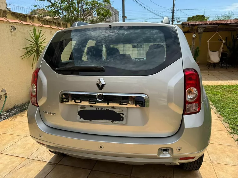 Renault Duster Prata 7