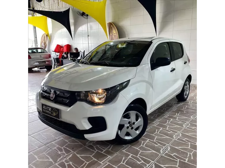 Fiat Mobi Branco 17