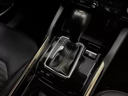 Jeep Commander