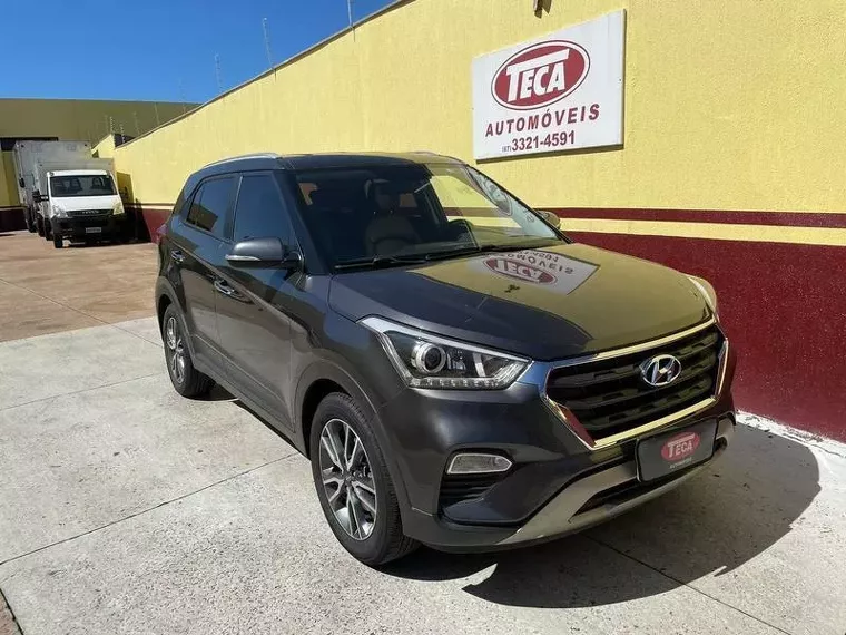 Hyundai Creta Cinza 10