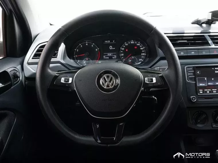 Volkswagen Voyage Prata 6