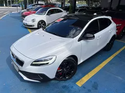 V40