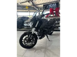 Dominar