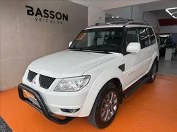 Mitsubishi Pajero TR4