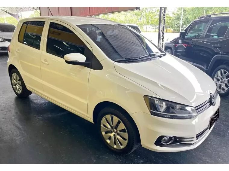 Volkswagen Fox Branco 11