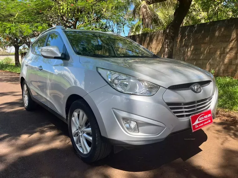 Hyundai IX35 Prata 2