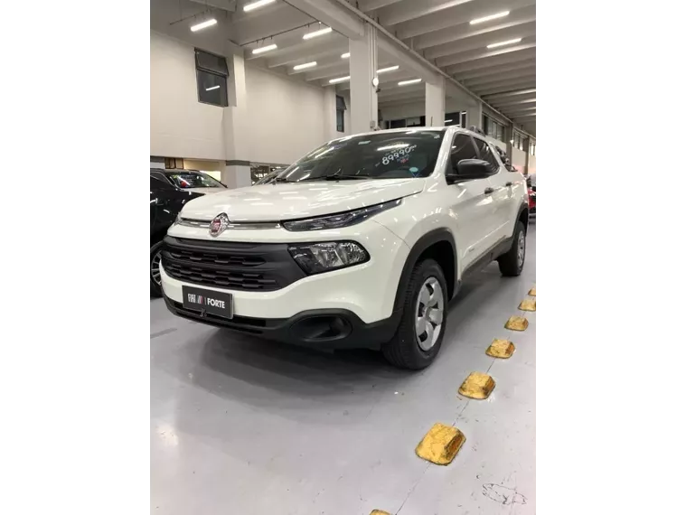 Fiat Toro Branco 8