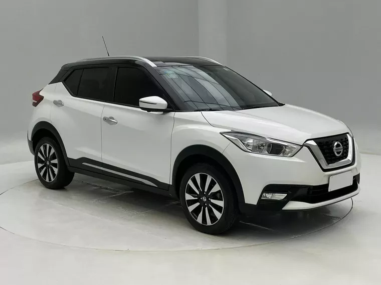 Nissan Kicks Branco 2