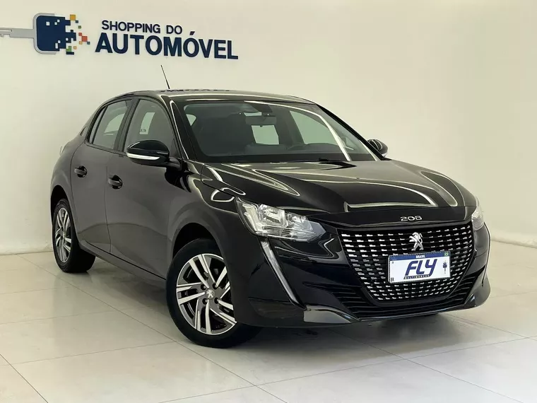 Peugeot 208 Preto 11