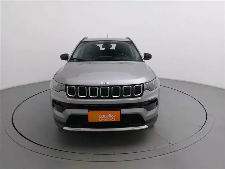 Jeep Compass Prata 17