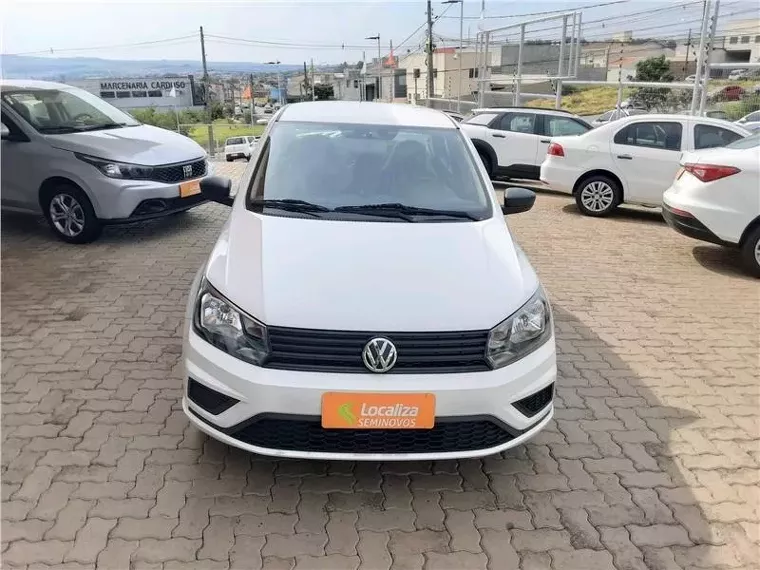 Volkswagen Voyage Branco 9