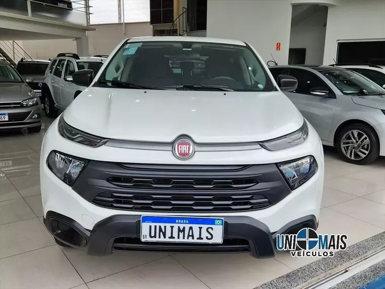 Fiat Toro Branco 14