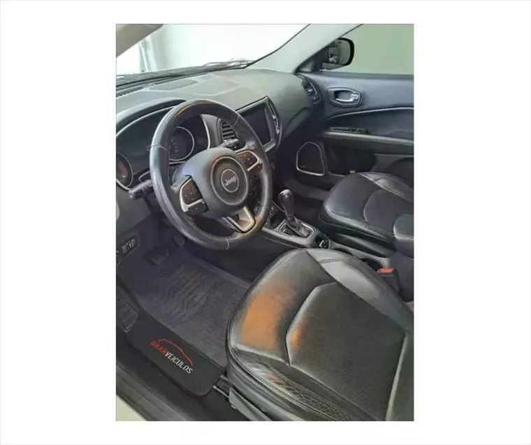 Foto do carro