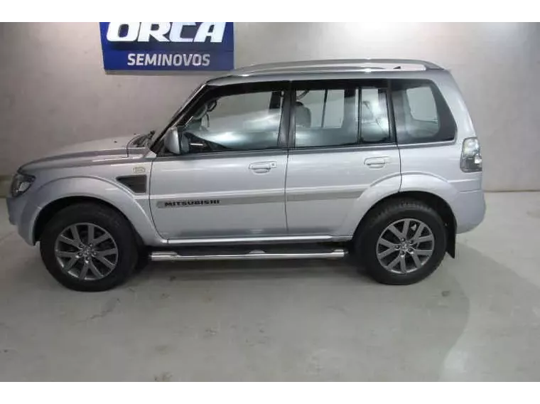 Mitsubishi Pajero TR4 Prata 2