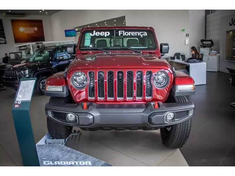 Jeep Gladiator Vinho 7