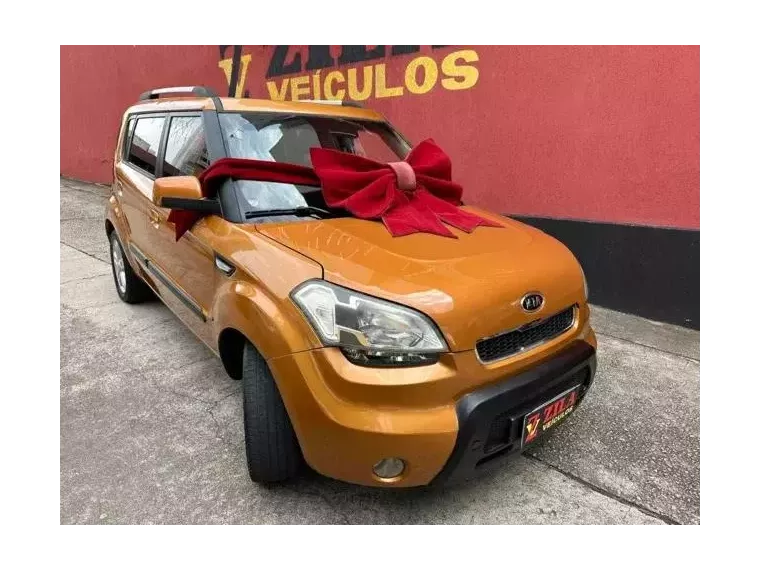 KIA Soul Laranja 4