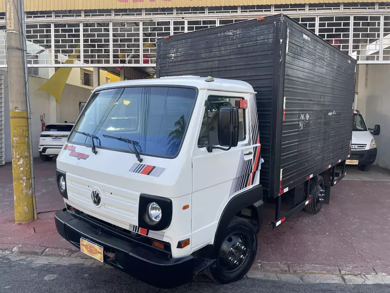 Volkswagen Delivery Branco 3