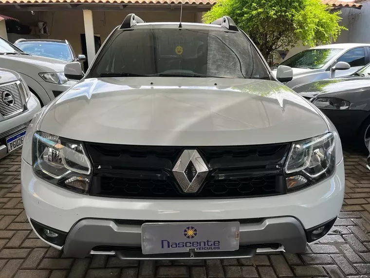 Renault Duster Branco 1