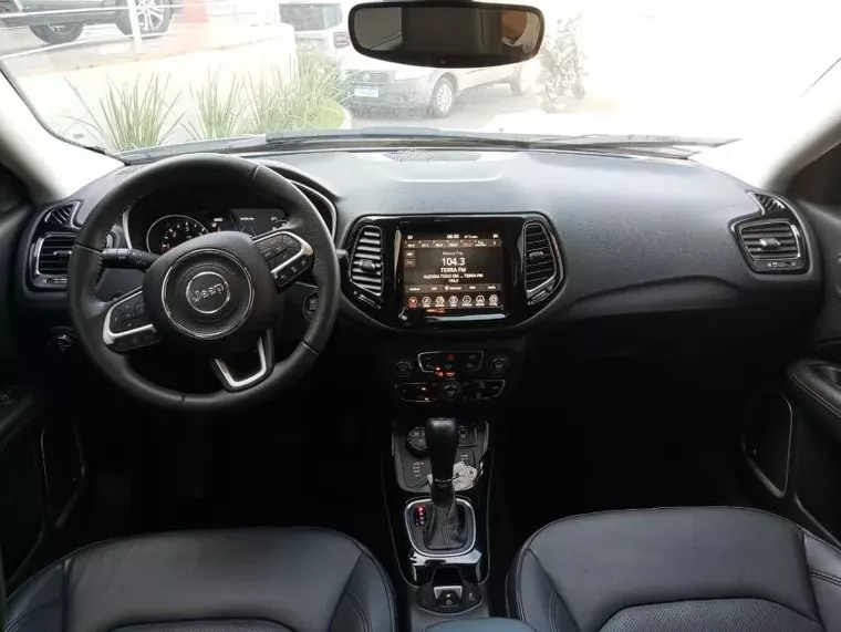 Jeep Compass Branco 10