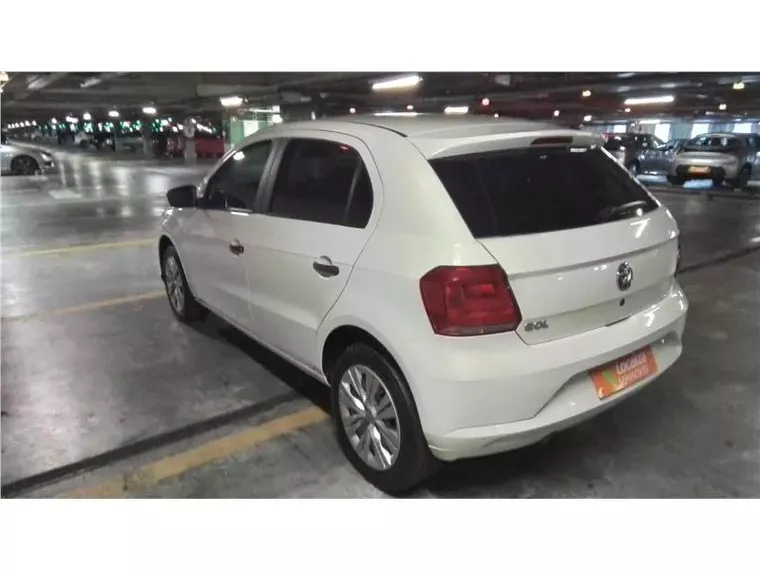 Volkswagen Gol Branco 2