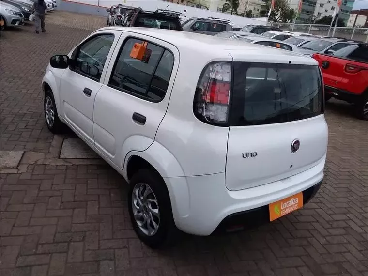 Fiat Uno Branco 1