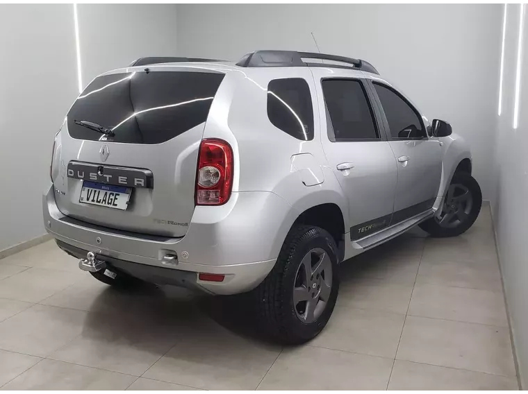 Renault Duster Prata 2