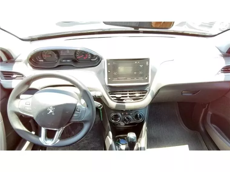 Peugeot 2008 Branco 9