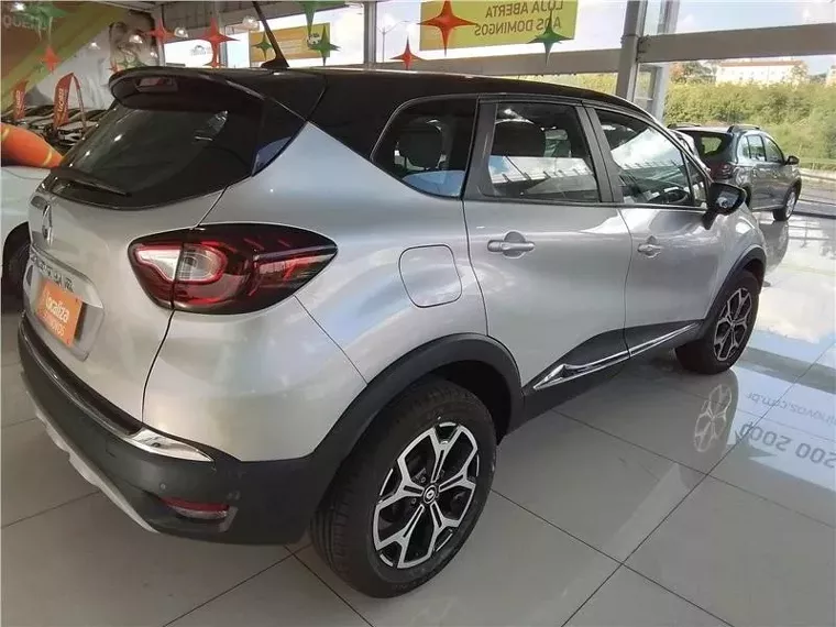 Renault Captur Prata 2