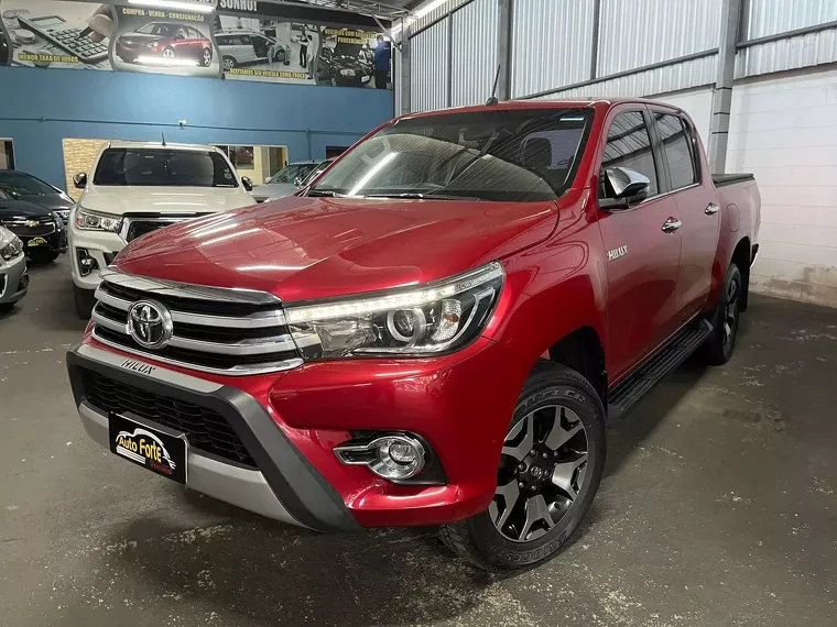 Toyota Hilux Vermelho 6