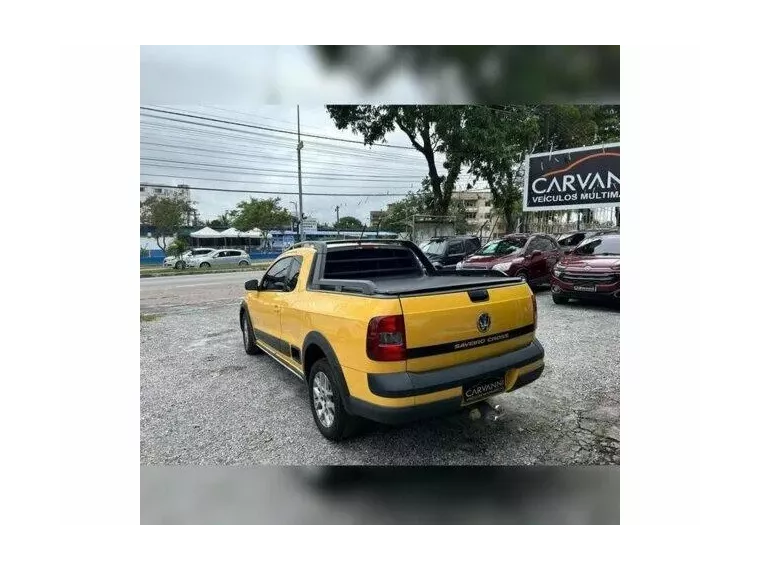 Volkswagen Saveiro Amarelo 6