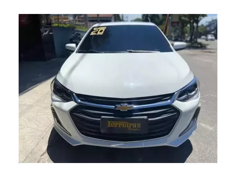 Chevrolet Onix Branco 7