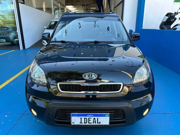 KIA Soul Preto 8