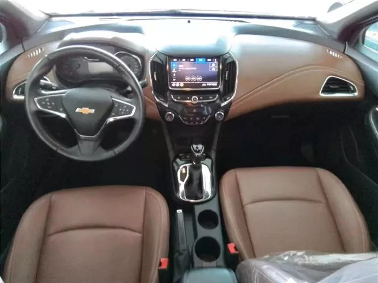 Chevrolet Cruze Branco 14