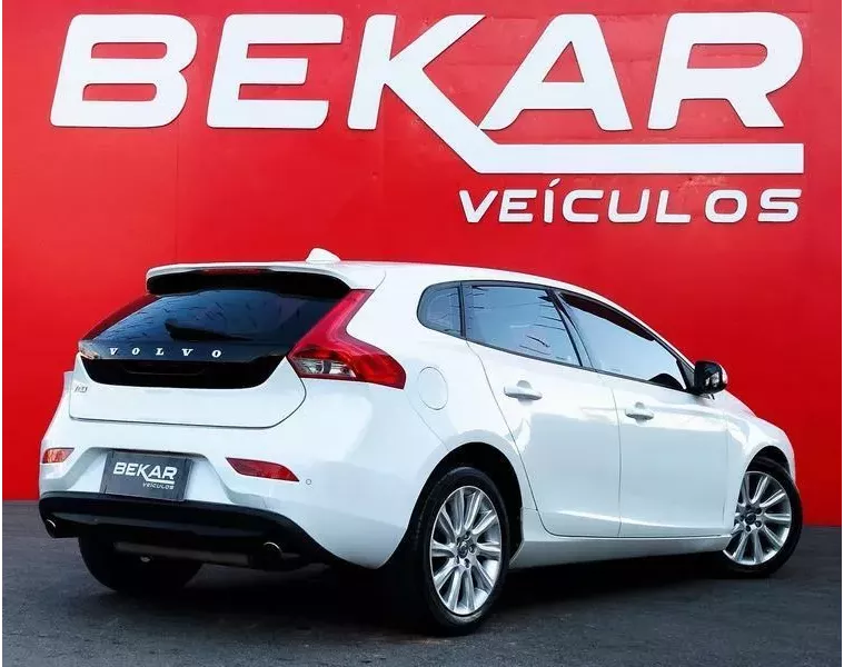 Volvo V40 Branco 9