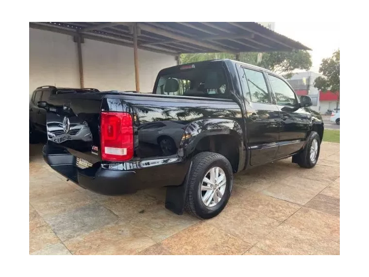 Volkswagen Amarok Preto 11