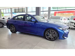 BMW 320i
