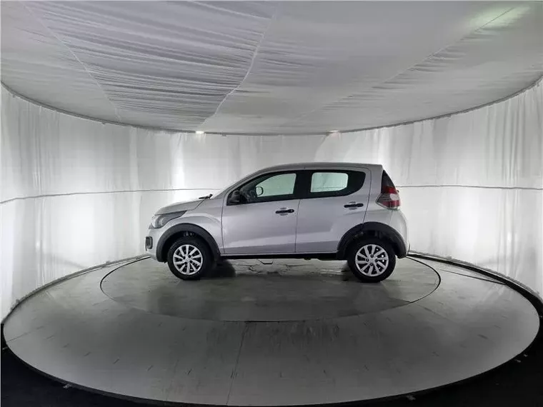 Fiat Mobi Prata 1