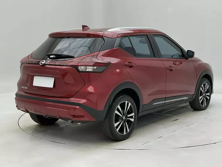 Nissan Kicks Vermelho 3