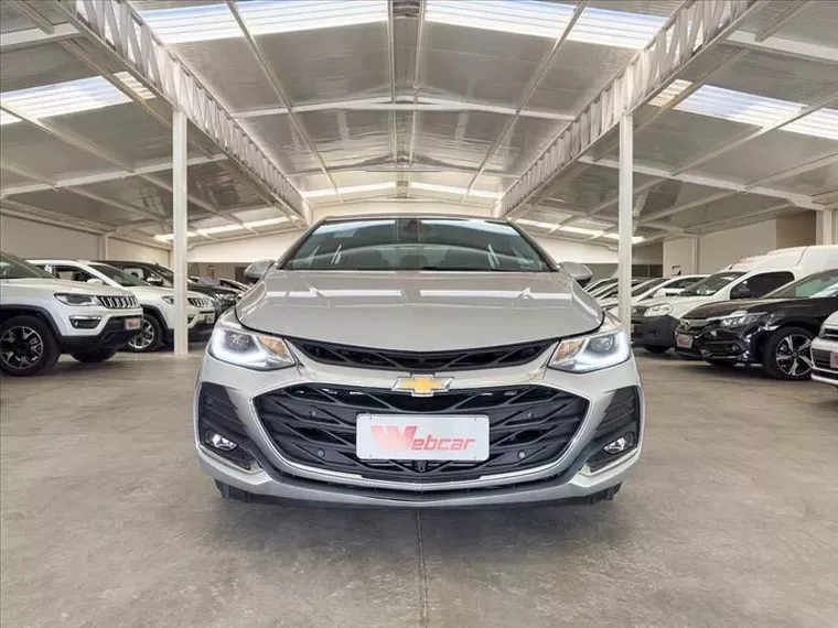 Chevrolet Cruze Prata 14